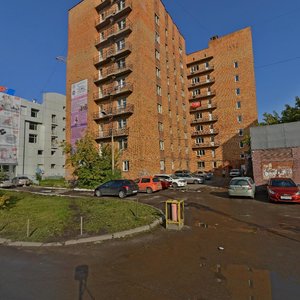 Красноярск, Улица Ады Лебедевой, 82: фото