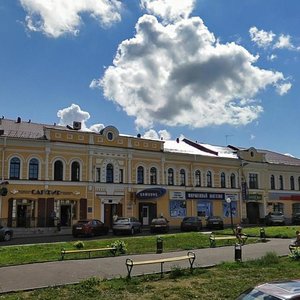 Рыбинск, Красная площадь, 5: фото