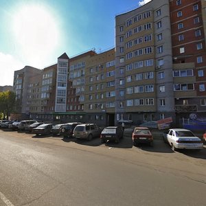 Gor'kogo Street, 25, Kirov: photo