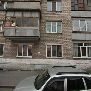 Khokhryakova Street, 32, Tyumen: photo