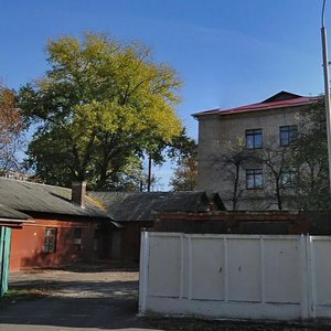 Чернигов, Улица Вячеслава Черновола, 28Б: фото