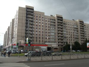 Lunacharskogo Avenue, 9, Saint Petersburg: photo