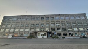 Полярные Зори, Промышленная улица, 1: фото