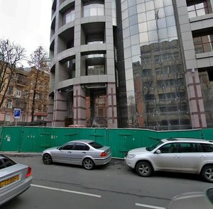 Sichovykh Striltsiv Street, 17, : foto