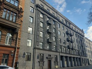 Tavricheskaya Street, 31-33, Saint Petersburg: photo