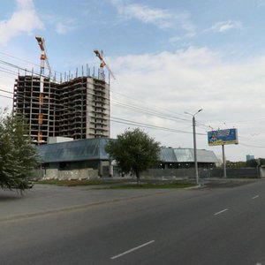 Челябинск, Улица Труда, 164: фото