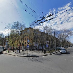 Bulvar Shevchenka, 97, Donetsk: photo