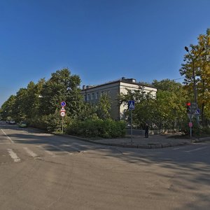 Aleksandra Popova Street, 17, Kazan: photo