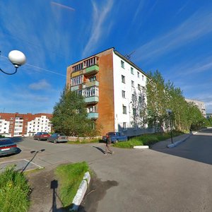 Pobedy Street, 10, Kola: photo