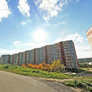 Niescierava Street, 4, Minsk: photo