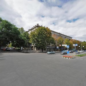 Nauky avenue, 11, Kharkiv: photo