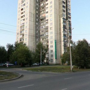 Челябинск, Комсомольский проспект, 82: фото