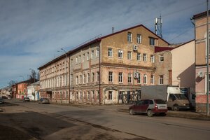 Рыбинск, Улица Чкалова, 10: фото