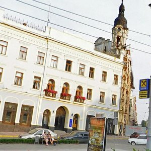 Черновцы, Центральная площадь, 3: фото
