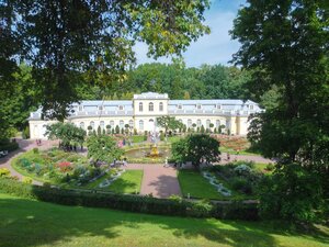 Nizhniy Park, литАО, Peterhof: photo