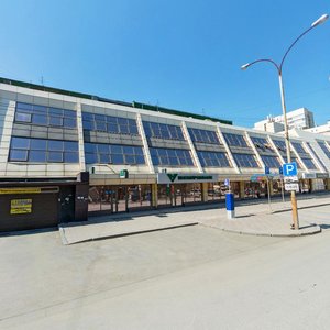 Khokhryakova Street, 98, Yekaterinburg: photo