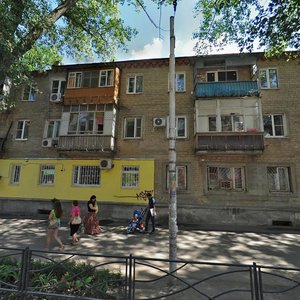 Таганрог, Александровская улица, 38: фото