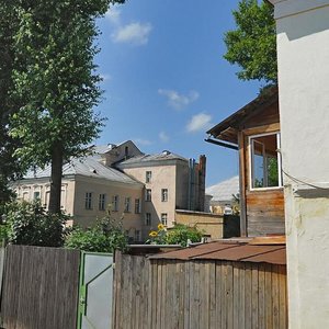 9 Yanvarya Square, 1, Torzgok: photo