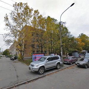 Kosmonavtov Avenue, 33-35, Saint Petersburg: photo