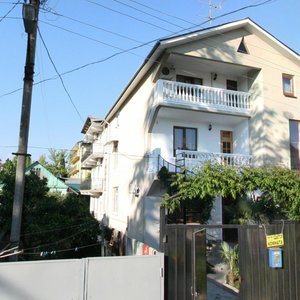 Pavlika Morozova Street, 58Б, Sochi: photo