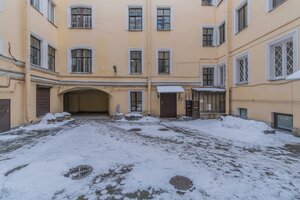 Grecheskiy Avenue, 11, Saint Petersburg: photo