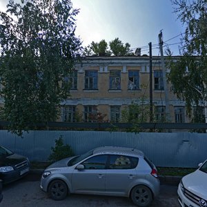 Mikhaila Khudyakova Street, 11, Kazan: photo