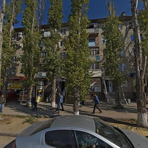 Волгоград, Улица 50 лет Октября, 4: фото
