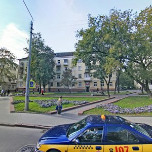 Jakuba Kolasa Street, 27к1, Minsk: photo