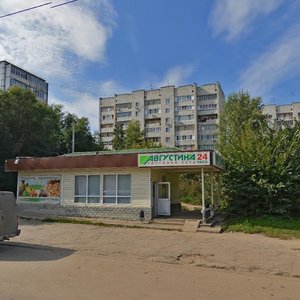 Komissar Gabishev Street, 31А, Kazan: photo