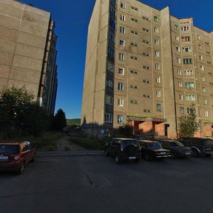 Poliny Osipenko Street, 8, Murmansk: photo