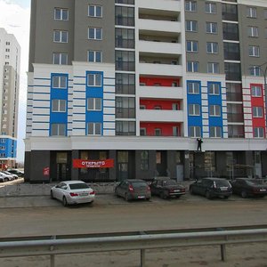 Krasnolesya Street, 161, : foto