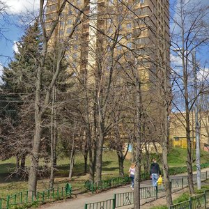 Malaya Filyovskaya Street, 40к1, : foto