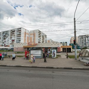 Новокузнецк, Проспект Строителей, 90к1: фото