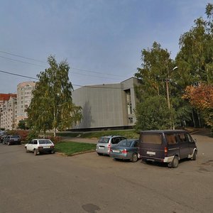 Rozy Lyuksemburg Street, 3, Kirov: photo