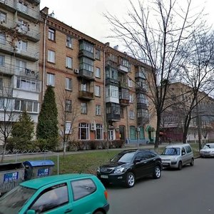 John McCain Street, 31, Kyiv: photo