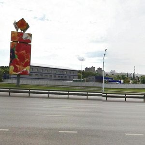 Salavata Yulaeva Avenue, 65, : foto