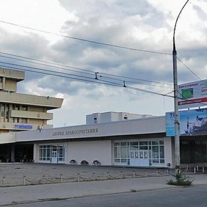 Revolyutsionnaya Street, 25, Togliatti: photo