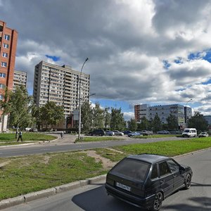 Тольятти, Улица Автостроителей, 61: фото