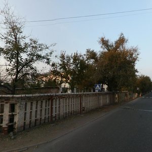 Астрахань, Улица Льва Толстого, 11/2: фото
