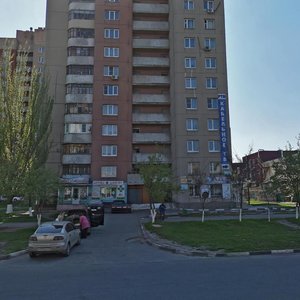 Старый Оскол, Микрорайон Королёва, 28: фото