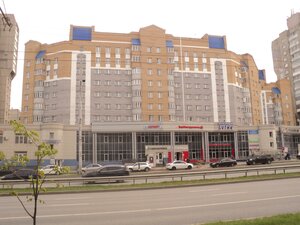 Чебоксары, Проспект 9-й Пятилетки, 18к2: фото