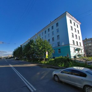 Admirala Flota Lobova Street, 33/2, Murmansk: photo