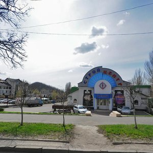 Universytetska vulytsia, 114, Donetsk: photo