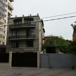 Primorskaya street, 5, Gelendgik: photo