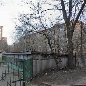 Usiyevicha Street, 15, Moscow: photo