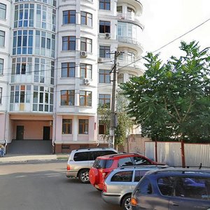 Vulytsia Vitse-admirala Azarova, 13, Odesa: photo