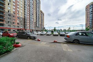 Valeriya Gavrilina Street, 13к1, Saint Petersburg: photo