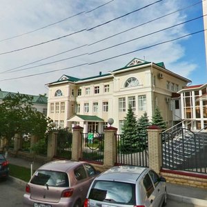 Ulitsa Goleneva, 18Б, Stavropol: photo