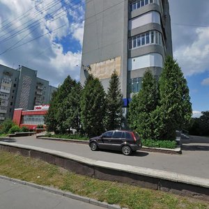 Ровно, Улица Мицкевича, 11: фото