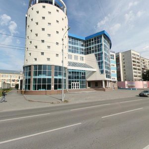 Profsoyuznaya Street, 52, Tyumen: photo